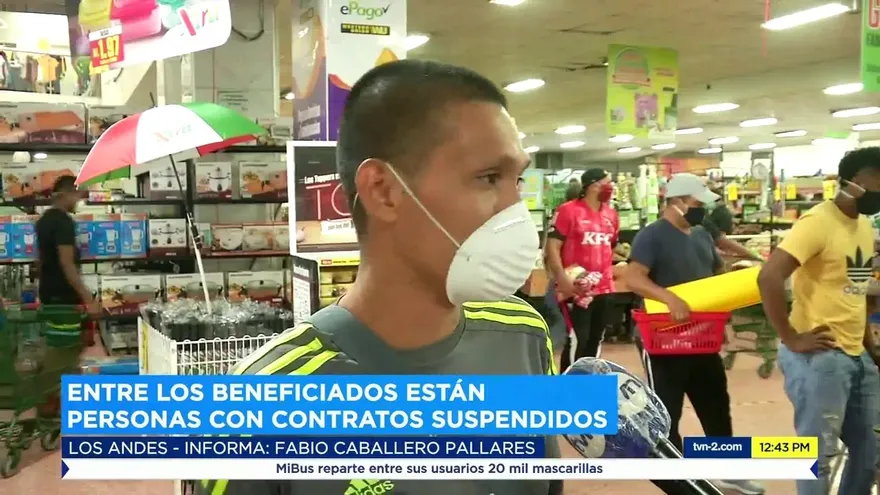 Comercios empiezan a cambiar vale digital a los primeros beneficiados