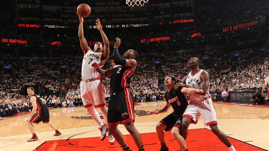 Toronto Raptors venció a los Heat y pone la serie 3-2
