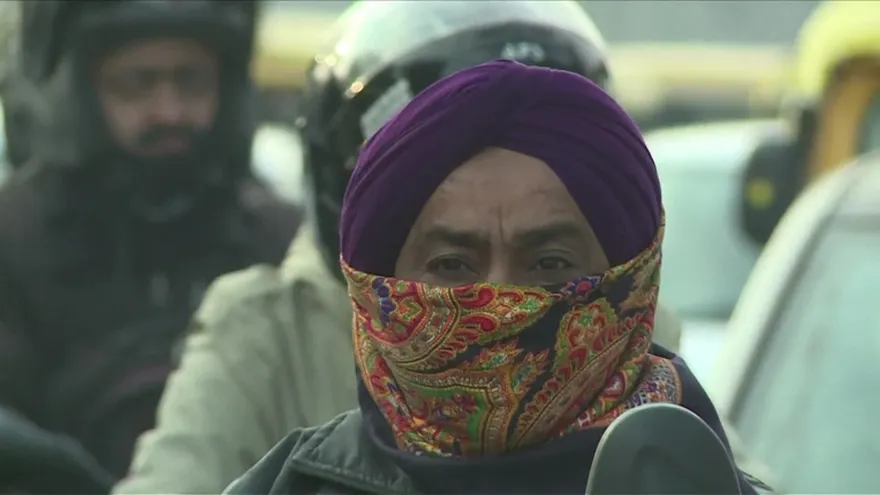 Nueva Delhi prueba circulación alterna para frenar polución