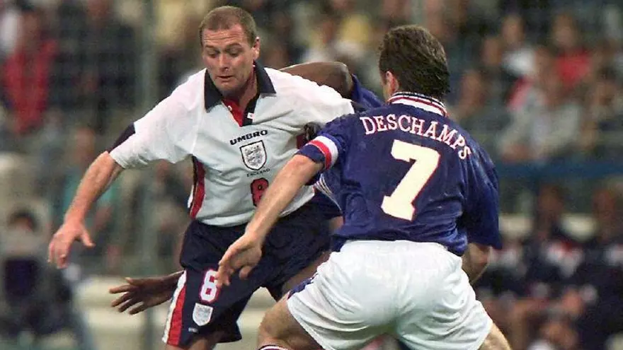 Paul Gascoigne leyenda del fútbol inglés