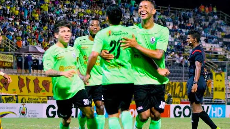 Gabriel Torres con doblete en los cuartos de final de ida en Venezuela