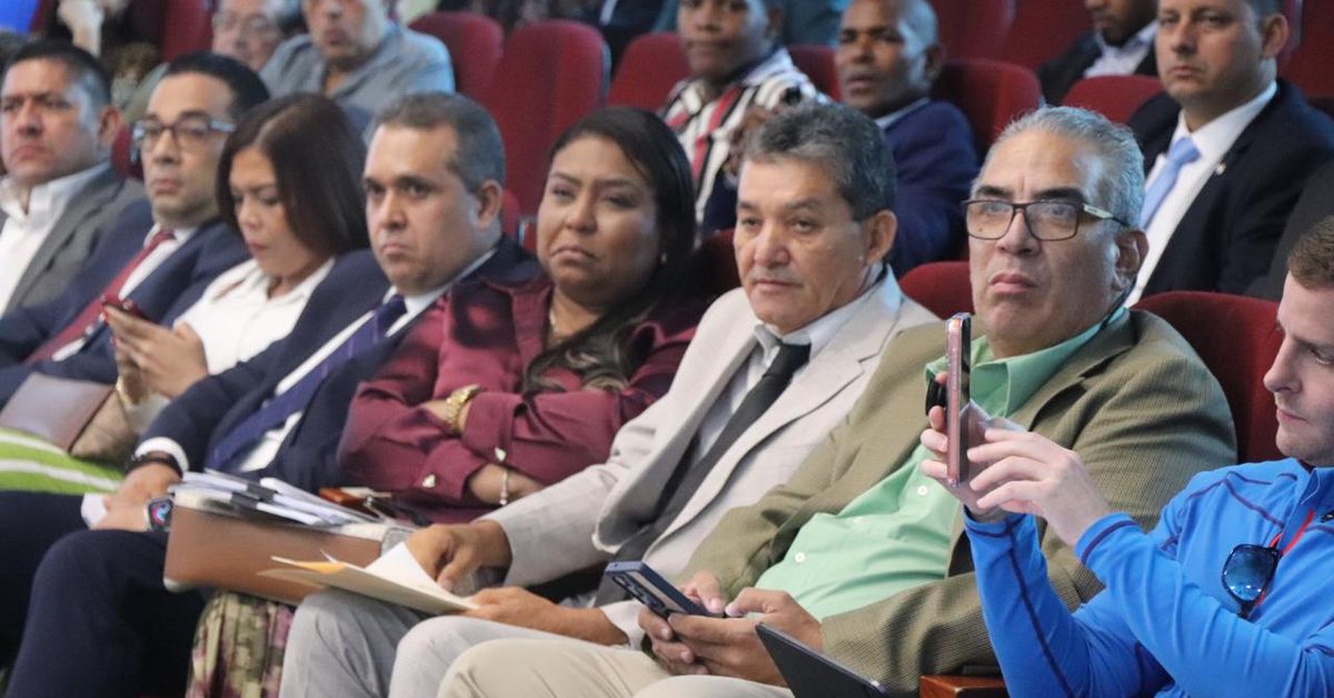 Alcaldes y juntas comunales cierran filas para presionar por recursos completos del IBI