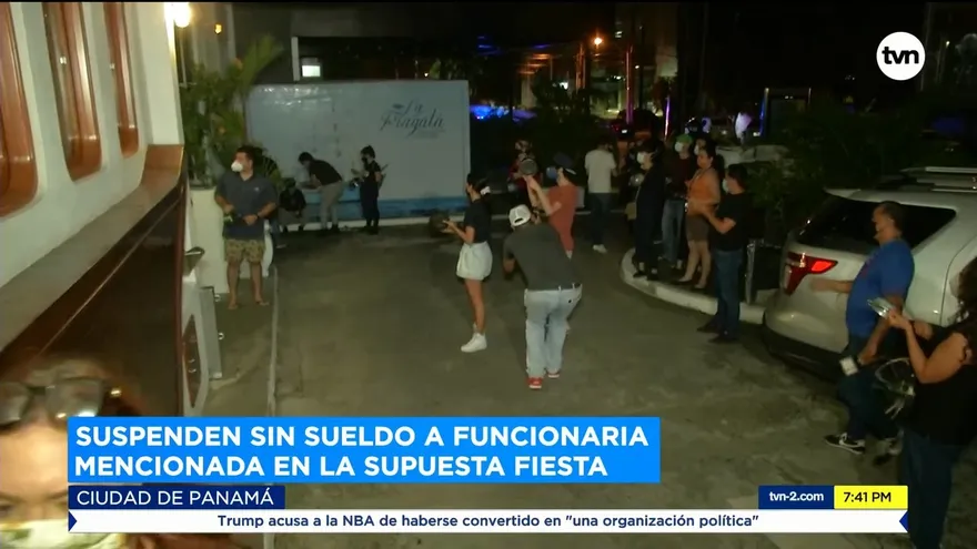Suspenden sin sueldo a funcionaria mencionada en supuesta fiesta