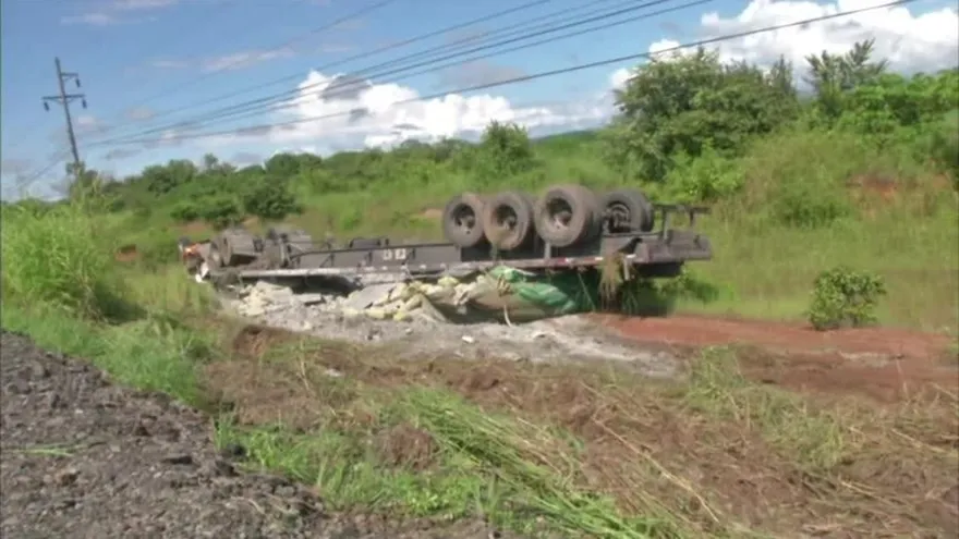 Camión se vuelca en Coclé