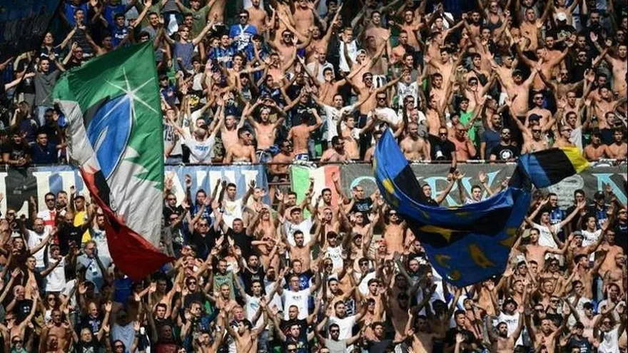 Ultras del Inter aseguran que los gritos de mono no son racistas