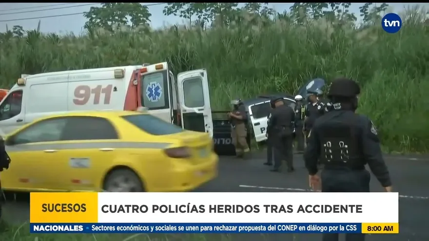 Cuatro policías heridos en accidente de tránsito
