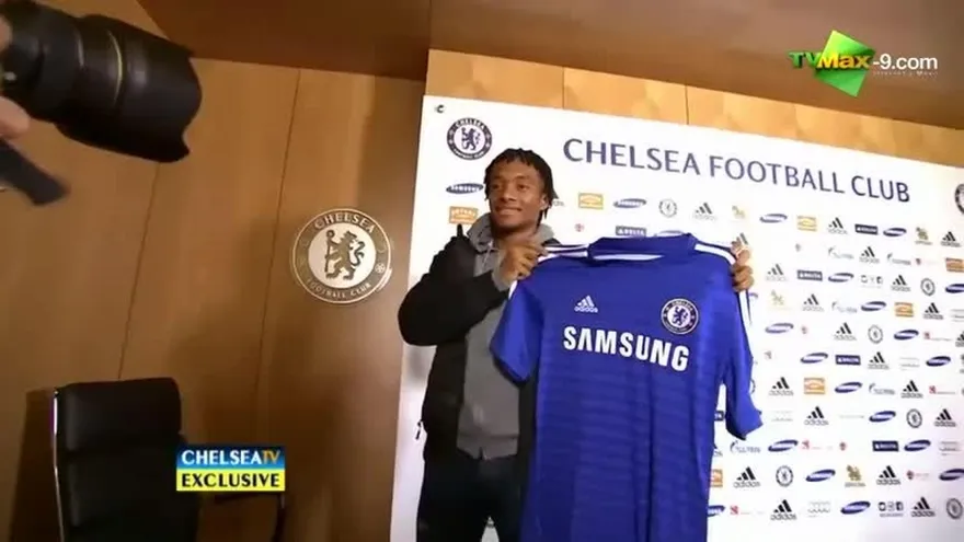 Colombiano Cuadrado es presentado en el Chelsea
