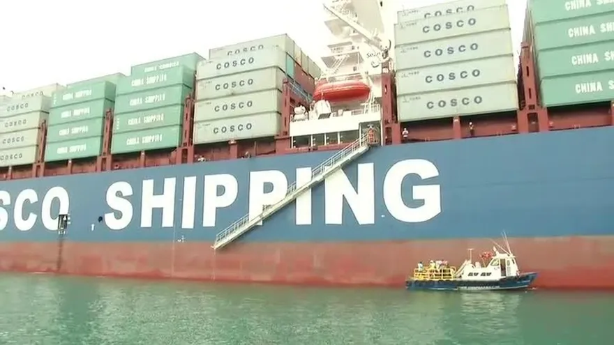 Tripulación del Cosco Shipping Panama recibe alimentos