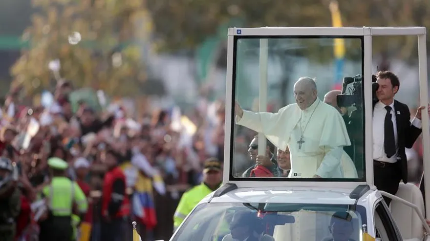 Bogotá aclama al papa Francisco