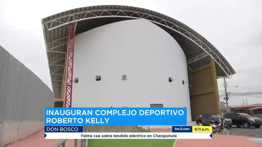 Inauguran complejo deportivo Roberto Kelly