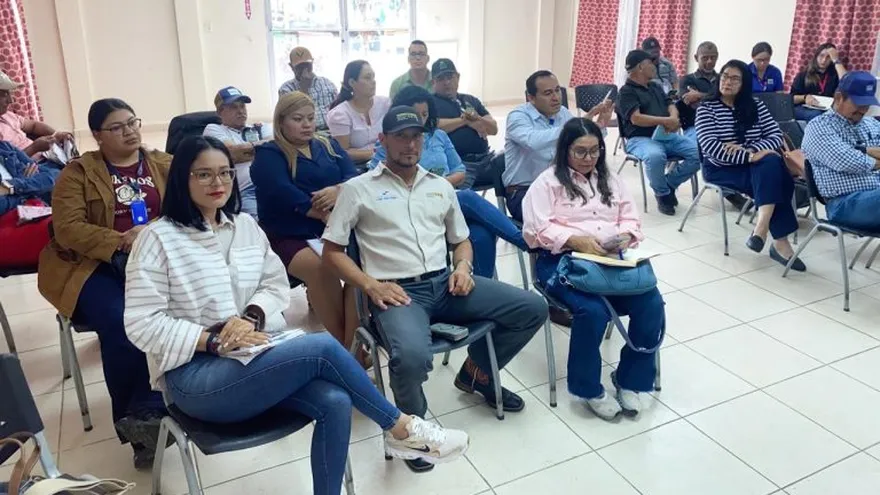 Las autoridades del comité agrícola de la Feria Internacional de David será sede de charlas y encuentros que van dirigidos a las personas que participen en las actividades formativas de intercambio de experiencias para los productores.