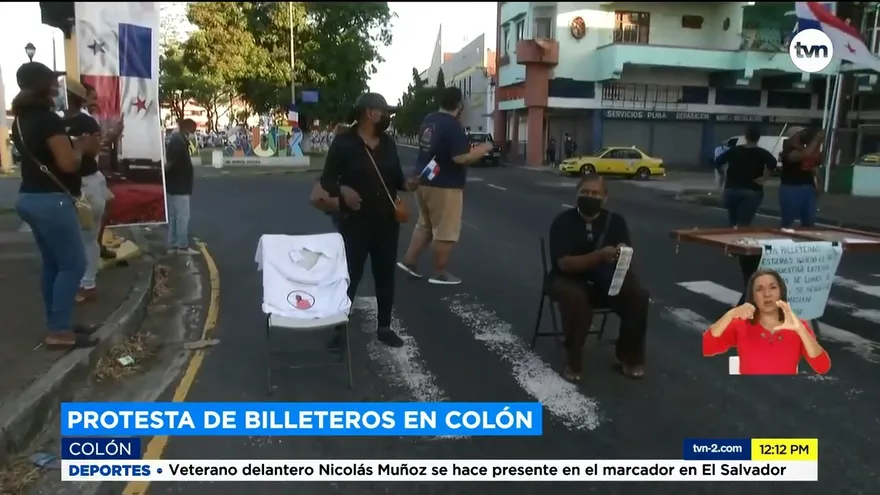 Billeteros protestan en contra de sorteos de lotería de los miércoles
