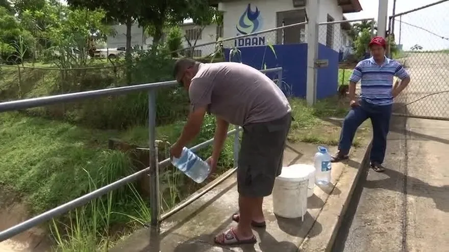 Residentes en Pacora permanecen sin agua