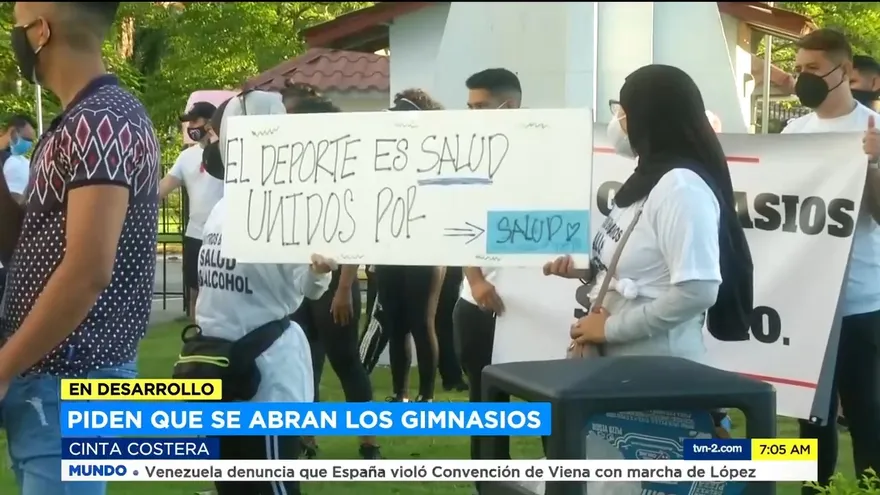 Instructores y dueños de gimnasios protestan