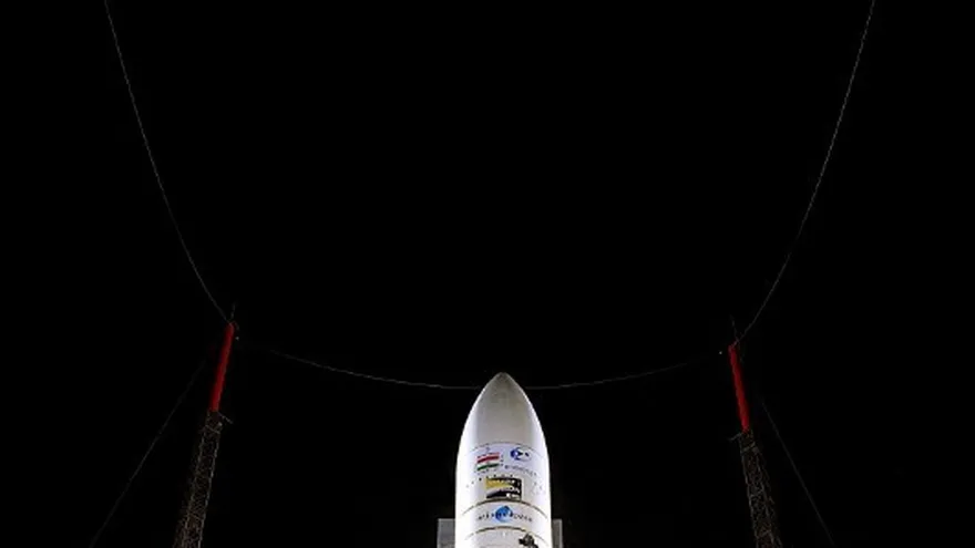 La lanzadora espacial europea Ariane 5 realizará el martes su despegue número cien desde la Guayana Francesa