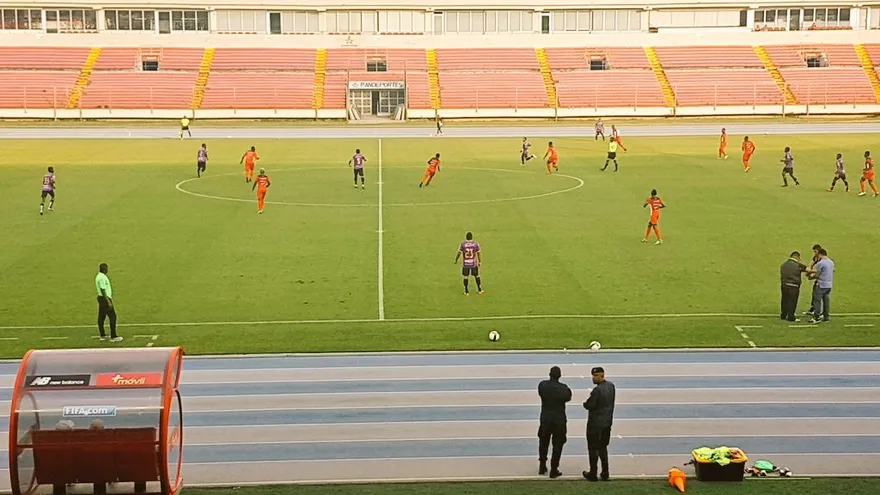 'Sele' se enfrentó al Tauro FC en un partido de fogueo