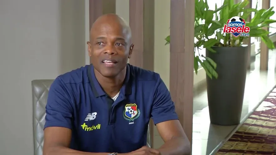 Julio Dely Valdés sobre Uruguay, Washington Tabáres y Luis Mejía