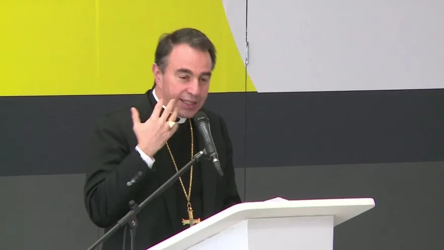 Colombia prepara tres papamóviles para la visita de Francisco