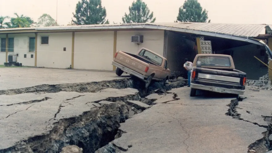 Hace 25 años Bocas del Toro sufrió el impacto de un terremoto. Fotografía cortesía del Prof. Eduardo Camacho.