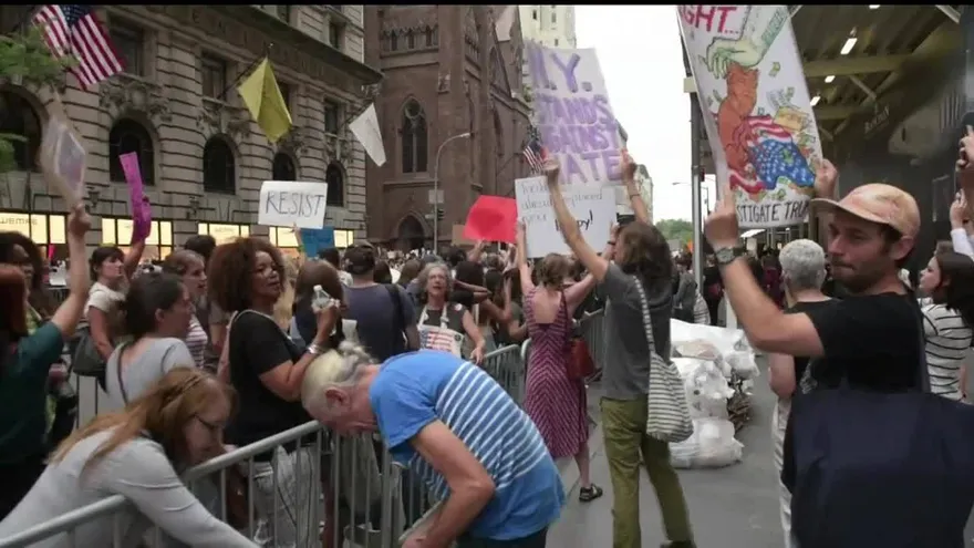 Noticiero AM 15 de agosto de 2017 - Bloque 1