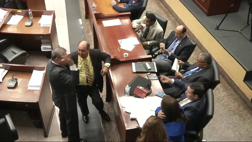 Noticiero Estelar 27 de marzo del 2017 - Bloque 6