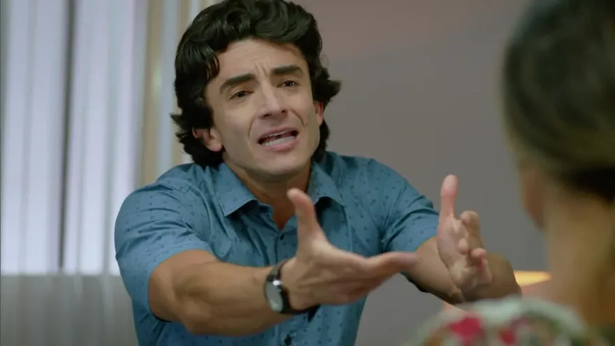 Sin Senos Sí Hay Paraíso 3 - Capítulo 22