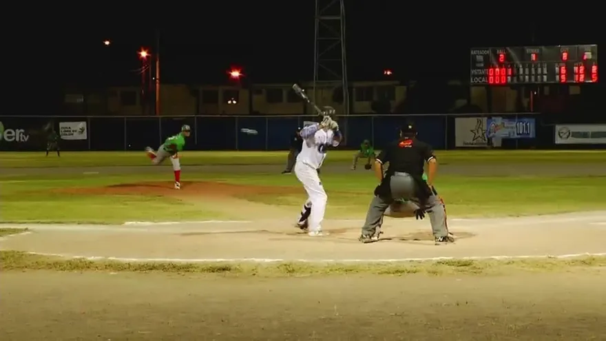 Chiriquí superó 6-5 a Colón en su casa