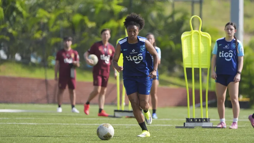 Marta Cox jugadora de la selección de Panamá