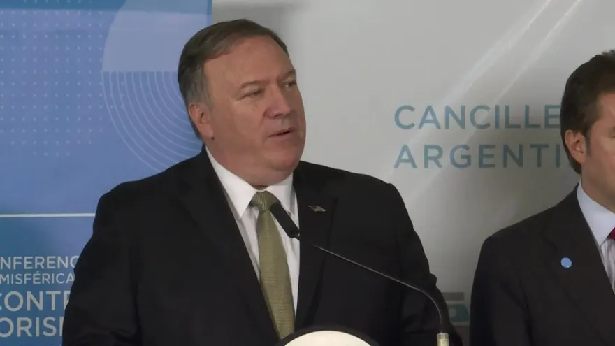 Pompeo dice en Argentina que “el régimen de Maduro está acabado”