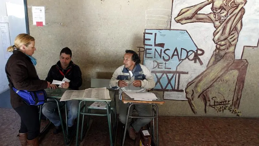 El 45 % de uruguayos creen que oficialismo ganará comicios 2019