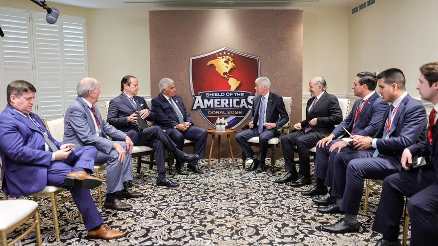 El presidente José Raúl Mulino presenta a EEUU proyectos energéticos clave para el futuro de Panamá.