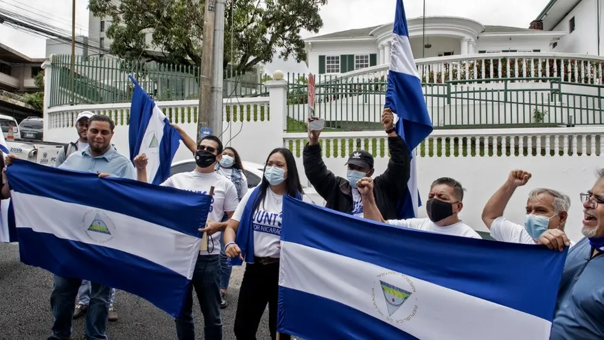 Nicaragua abre juicio a otros tres aspirantes a la presidencia.