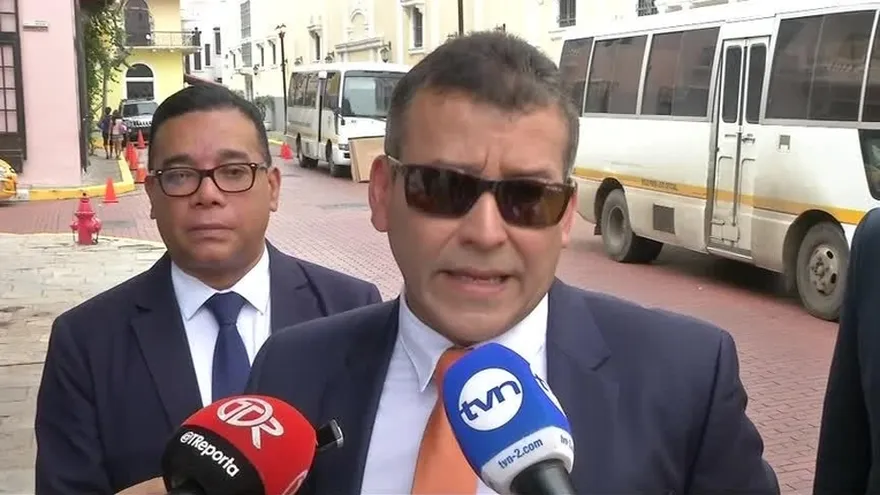 Defensa de Ricardo Martinelli advierte inconstitucionalidad de extradición