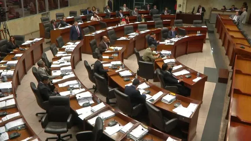 Se cuestiona la importancia de ciertas propuestas de ley