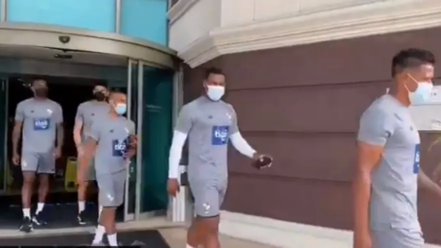 La selección de Panamá entrenó a puerta cerrada en horas de la mañana