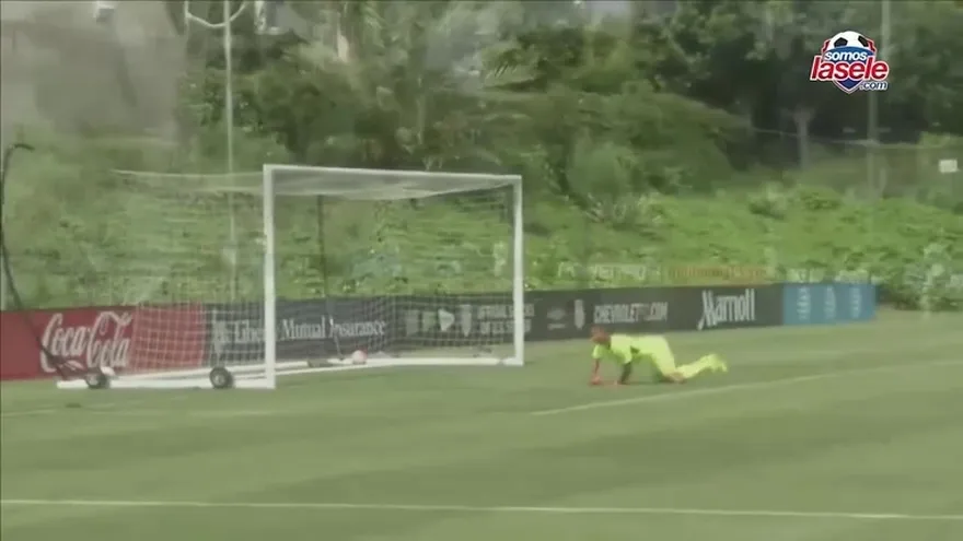 La actuación del arquero Sub-20 Juan Loaiza frente a Japón