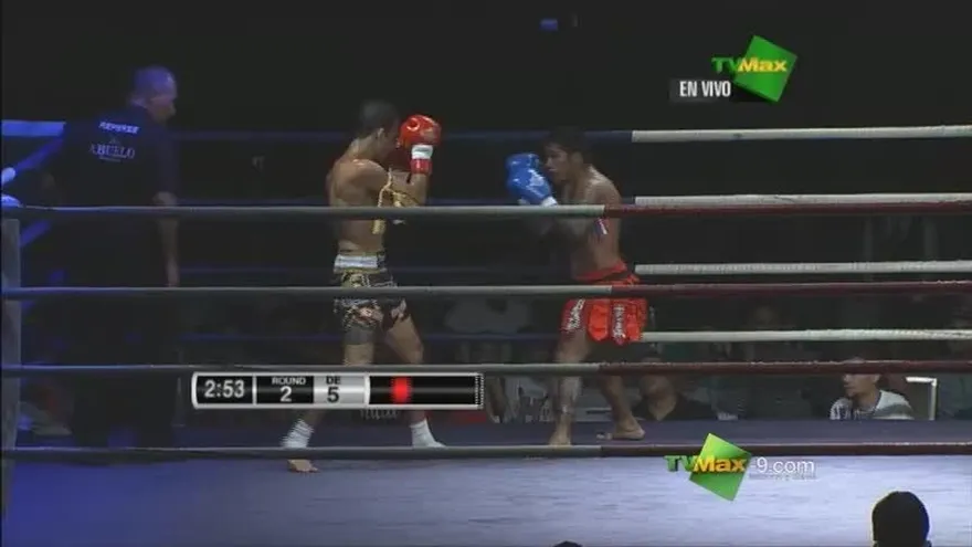 Muay Thai: Mauricio Calvo gan