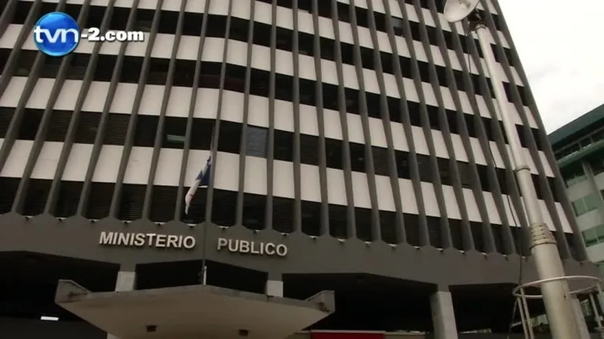 Procuradora Porcell se refiera a intervención del Banco Universal