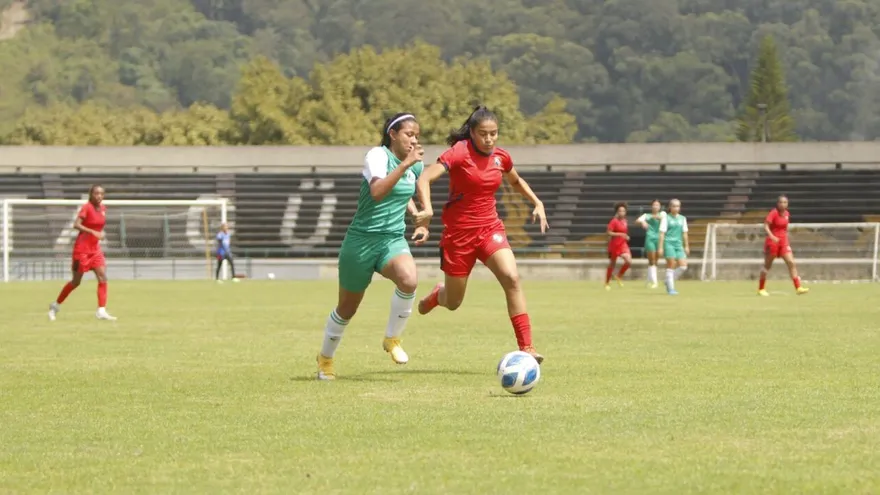 Selección de Panamá goleó a Club Deportivo Formas Íntimas