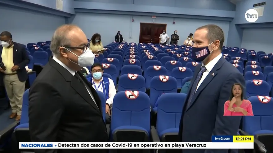 Entregan donación de pruebas PCR para detección de COVID a la CSS