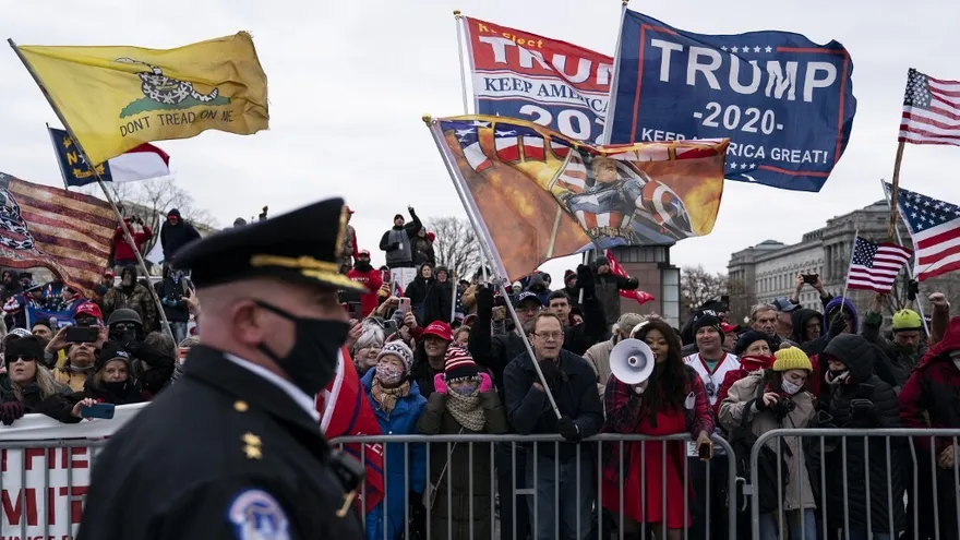 Manifestantes pro Trump.