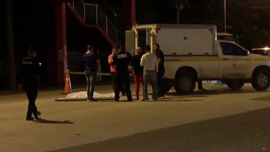 Peatón muere atropellado bajo un puente en Arraiján