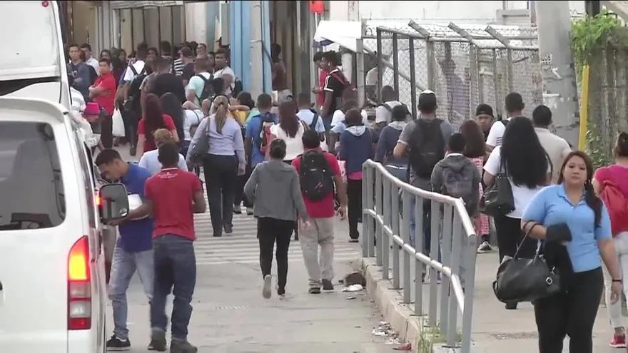 Noticiero AM 25 de abril del 2017 - Bloque 4