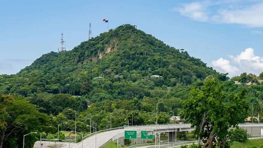 Cerro Ancón, ciudad de Panamá.