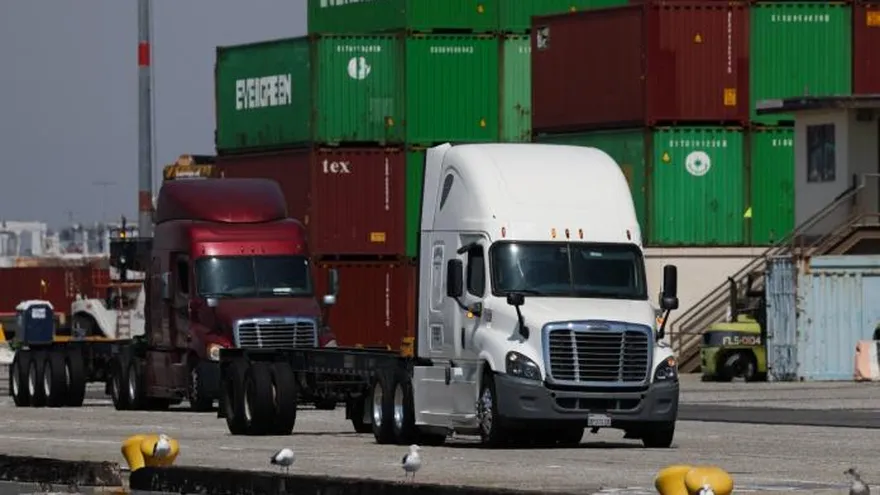 camiones importados por Estados Unidos estarán sujetos a un arancel del 25 %