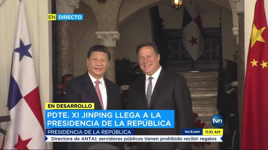 Presidente Xi Jinping llega a Presidencia para encuentro con Varela