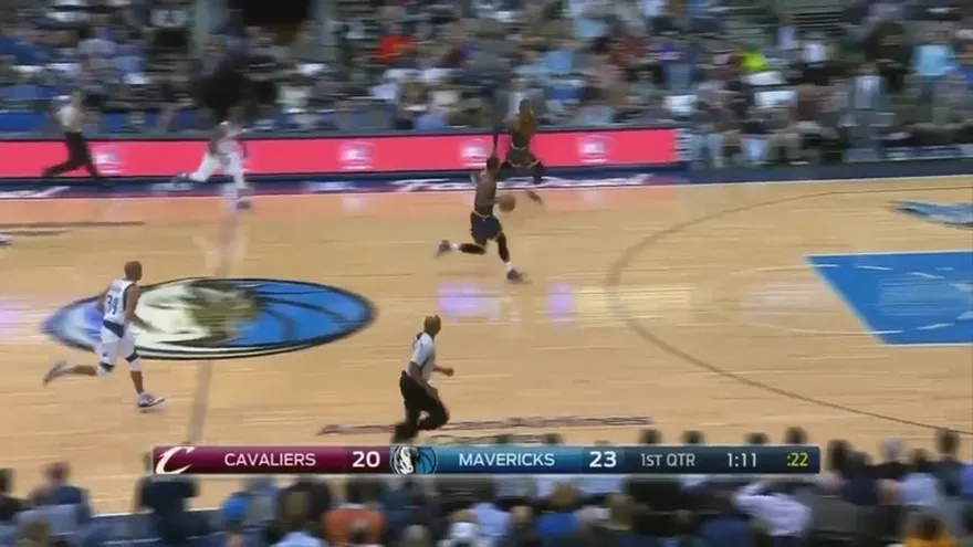 LeBron James aportó la ventaja para que los Cavs superaran a los Mavericks