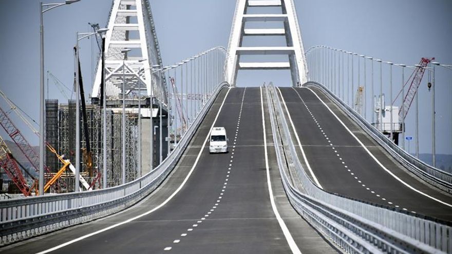 EEUU 'condena' la construcción del puente ruso con Crimea