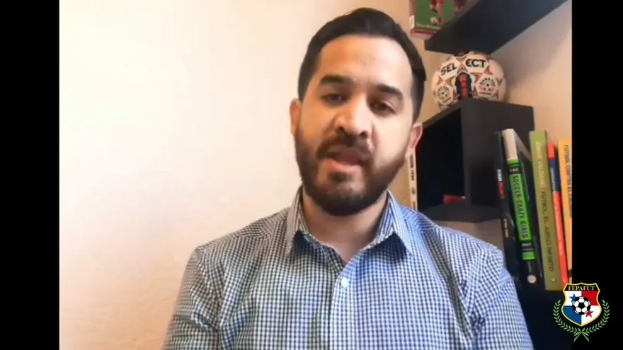 Ignacio "Nacho" Quintana tiene como objetivo encontrar una filosofía de juego para las jugadoras