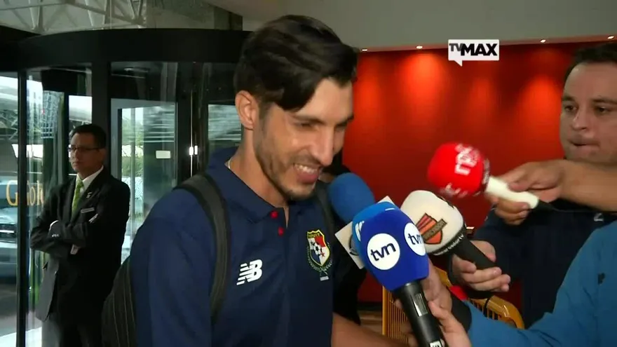 Penedo, como parte de la delegación, conoce cómo son estos partidos ante México.